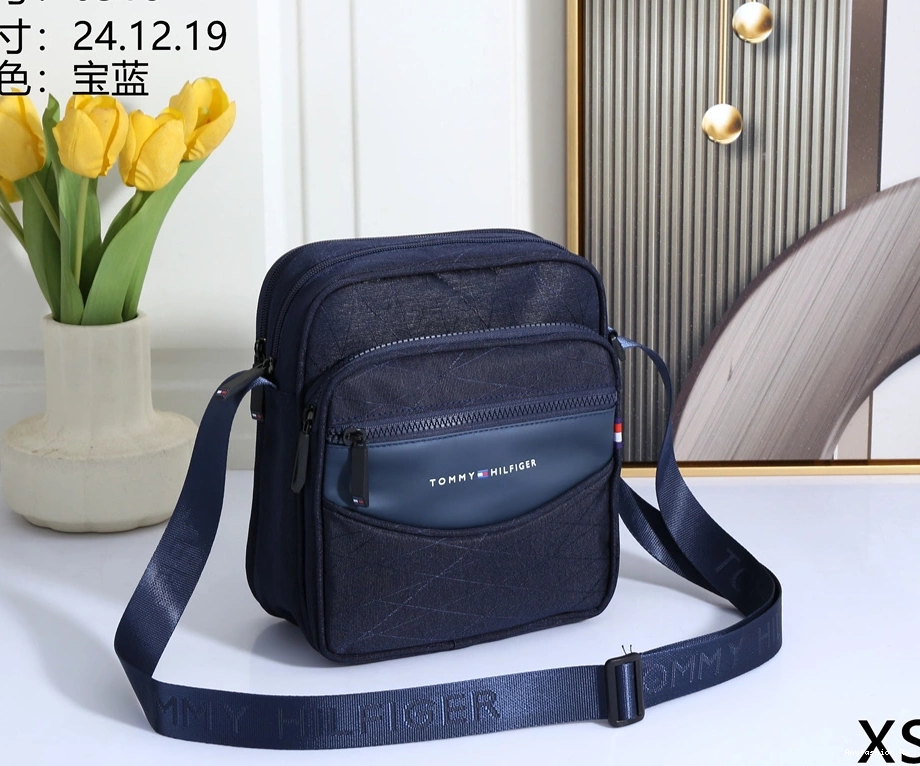 Tommy Bags Messenger Hilfiger Elegant For Men 765 0902